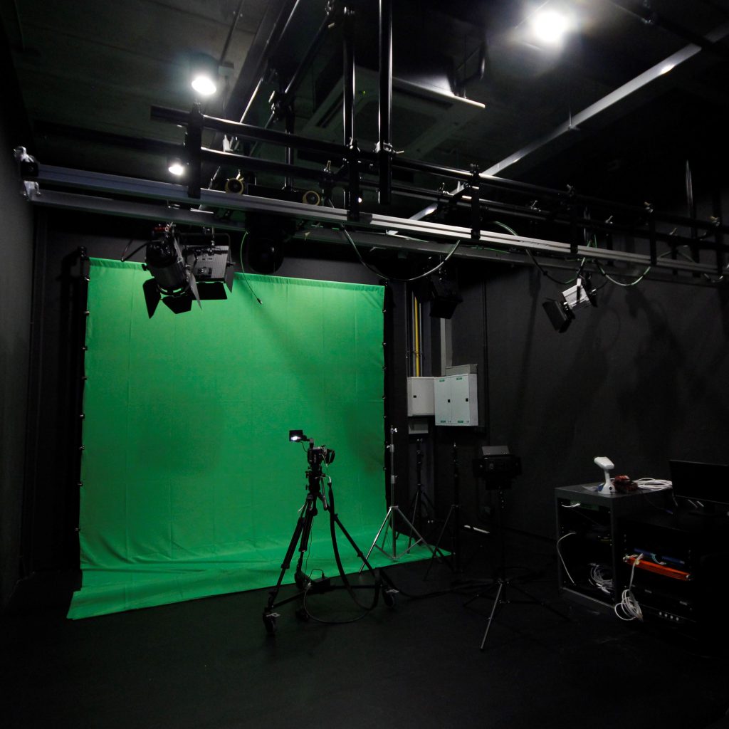 Smart Studio Room 1
