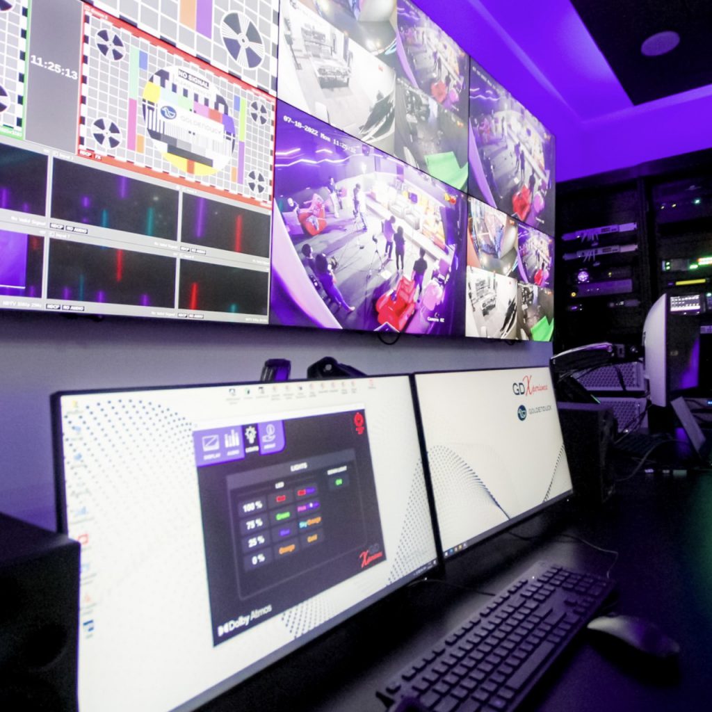 Smart control room (3)